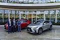 Alain Treier, Verkaufsleiter Lexus Schweiz, Jose Diamantino, Flottenmanager des IOC und Jérôme Etienne Marken Verantwortliche Lexus Crissier